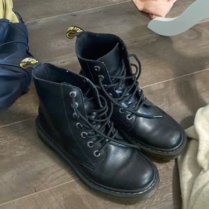 Docmartens